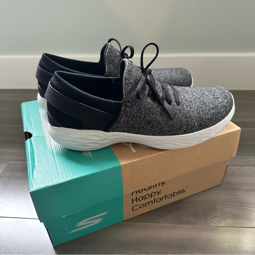 New with Box YOU by Skechers Walk Women’s Shoes, Size 7.5